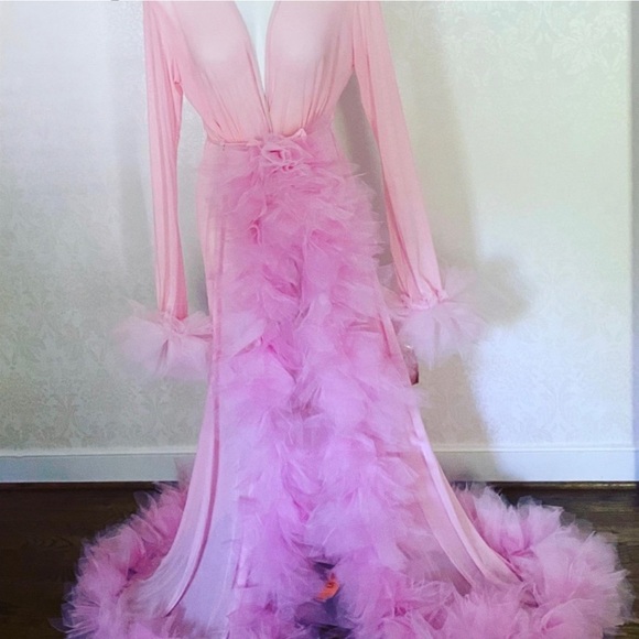 Baby Pink Sheer Tulle Fluffy Robe - Picture 2 of 2